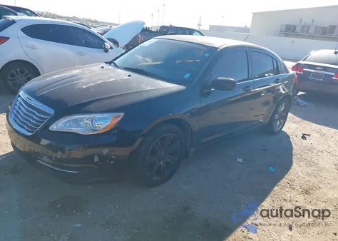 2013 Chrysler 200 Lx from USA, damaged, VIN 1C3CCBAB0DN763696